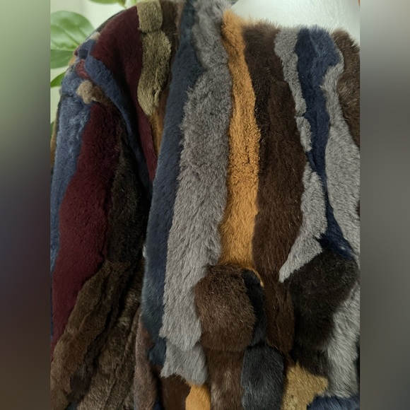 NWT LOVE TOKEN RABBIT FUR JACKET❤️ - Picture 3 of 8